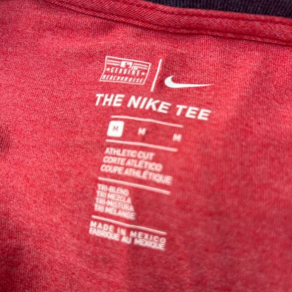 Nike women’s size M, Twins T-shirt 3/4 sleeve, crew neck - Picture 6 of 6